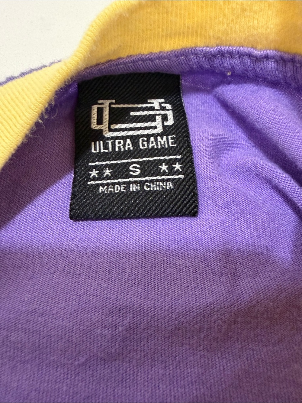 Los Angeles Lakers Split Purple & Yellow Crop Tee - Picture 6 of 8